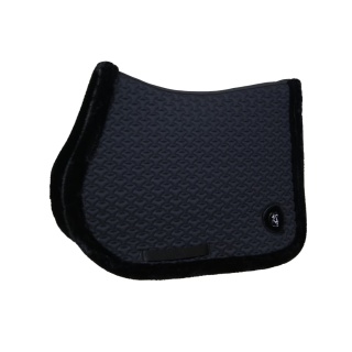 Czaprak skokowy z szutcznym futerkiem Kentucky "Plaited Quilt"