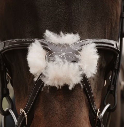 Nachrapnik Dy'on w kształcie 8 z łańcuszkiem