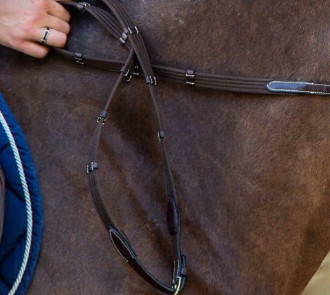 Parciane wodze Dy'on 5/8" z 9 stoperami D Collection