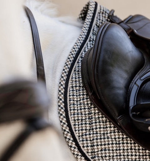 Czaprak ujeżdżeniowy Kentucky Pied de Poule