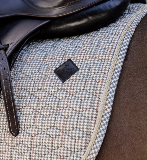 Czaprak skokowy Kentucky Pied de Poule