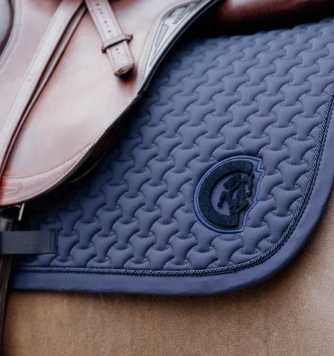 Czaprak skokowy Kentucky Plaited 3D