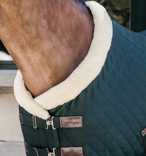 Derka pokazowa/stajenna Kentucky 160 g - z naturalnym futrem