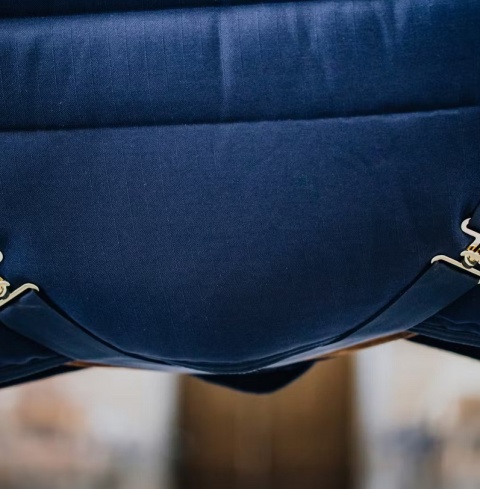 Derka stajenna Kentucky Classic 0g