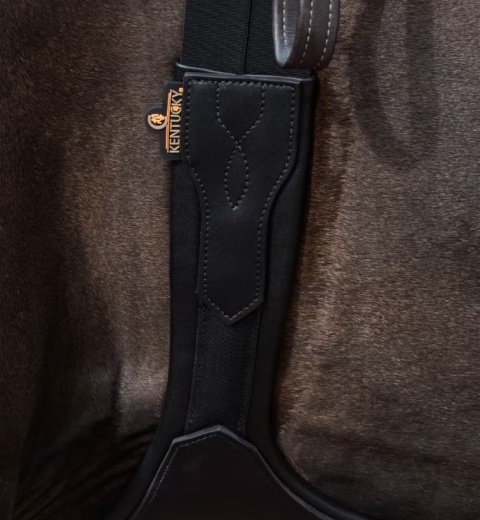 Anatomiczny popręg Kentucky Anatomic Stud Girth z fartuchem