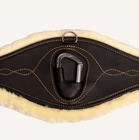 Anatomiczny popręg Kentucky z futrem