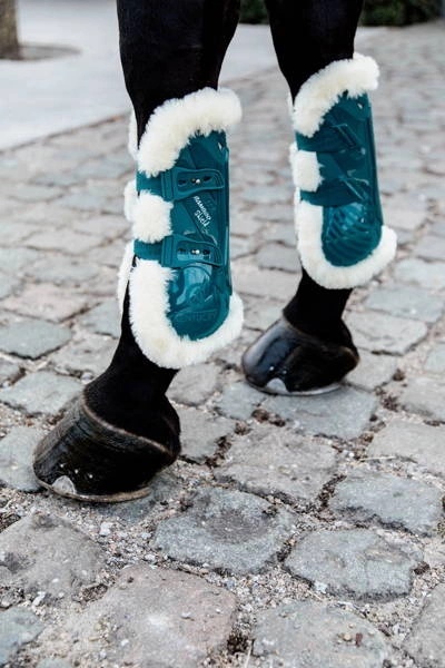 Ochraniacze na przednie nogi Kentucky Bamboo Vegan Sheepskin Tendon Boots Elastic