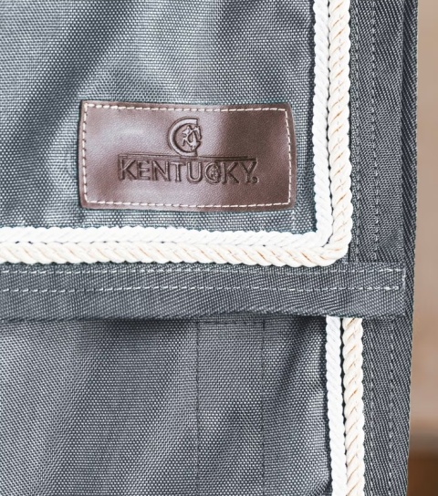 Wodoodporna kurtyna na boks Kentucky Classic 135x200cm