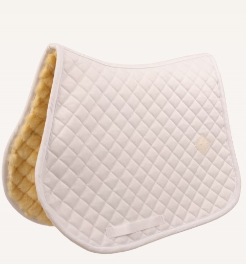 Czaprak skokowy Kentucky Diamond Sheepskin Skin Friendly