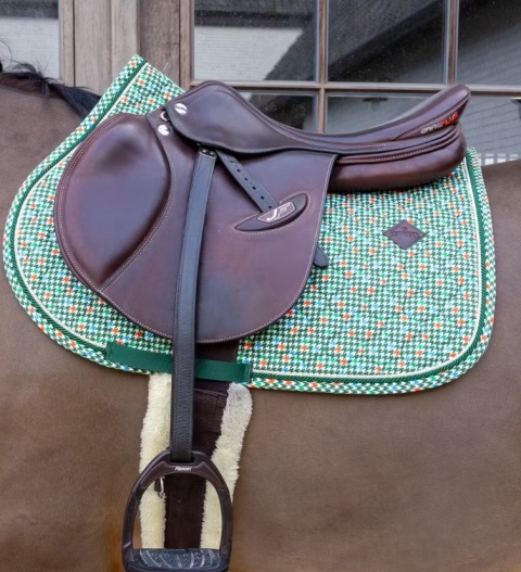 Czaprak skokowy Kentucky Velvet Pied-de-Poule