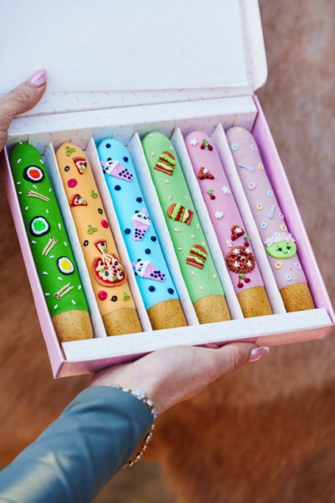 Limitowane lukrowane paluchy Candy Horse FOODIE