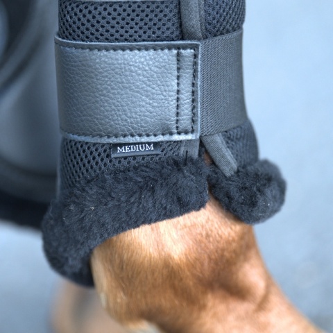 Ochraniacze ścięgien Kavalkade Anatomic Mesh ze sztucznym futrem