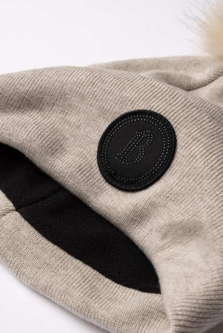 Dziana czapka B Vertigo Sydney z odpinanym pomponem