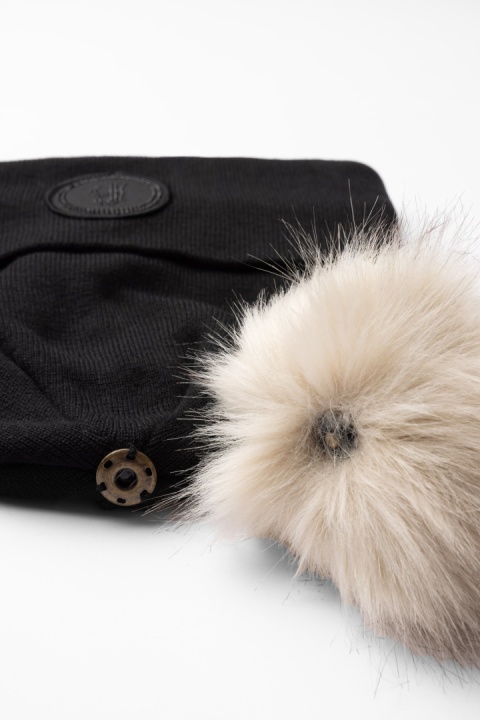 Dziana czapka B Vertigo Sydney z odpinanym pomponem