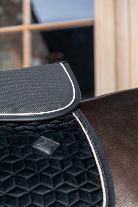 Podkładka pod siodło Kentucky Half Pad Anatomic Absorb 25mm